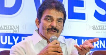 മഹാരാഷ്ട്രയിൽ ചരക്ക് ലോറിക്ക് നേരെ ഗുണ്ടാ ആക്രമണം; അമിത് ഷായ്ക്ക് കത്തയച്ച് കെ.സി വേണുഗോപാൽ