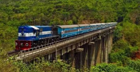 കൊങ്കൺ റെയിൽവേയിൽ മൺസൂൺ കാലയളവിലെ സമയമാറ്റം ജൂൺ 15 മുതൽ ട്രെയിനുകൾക്ക് പുതിയ സമയക്രമം