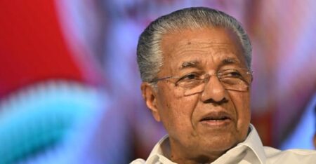 ധർമ്മടത്ത് എൽഡിഎഫിന് മുന്നേറ്റം; പിണറായി വിജയന് ലീഡ്