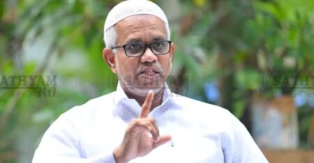 ഫുട്ബോൾ ആരാധന അതിരുവിടുന്നു ഫ്ലെക്സ് സംസ്കാരത്തിനെതിരെ രൂക്ഷ വിമർശനവുമായി അബ്ദുസമദ് പൂക്കോട്ടൂർ