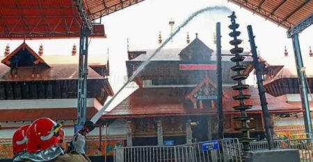 ഗുരുവായൂർ ക്ഷേത്രത്തിൽ വെർച്വൽ ക്യൂ സംവിധാനം വരുന്നു ഓഗസ്റ്റ് നാല് മുതൽ പരീക്ഷണാടിസ്ഥാനത്തിൽ ദർശനം ബുക്ക് ചെയ്യാം